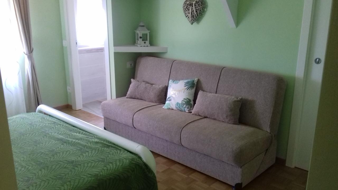 Bed and Breakfast Da Rosemarie Levico Terme Exterior foto