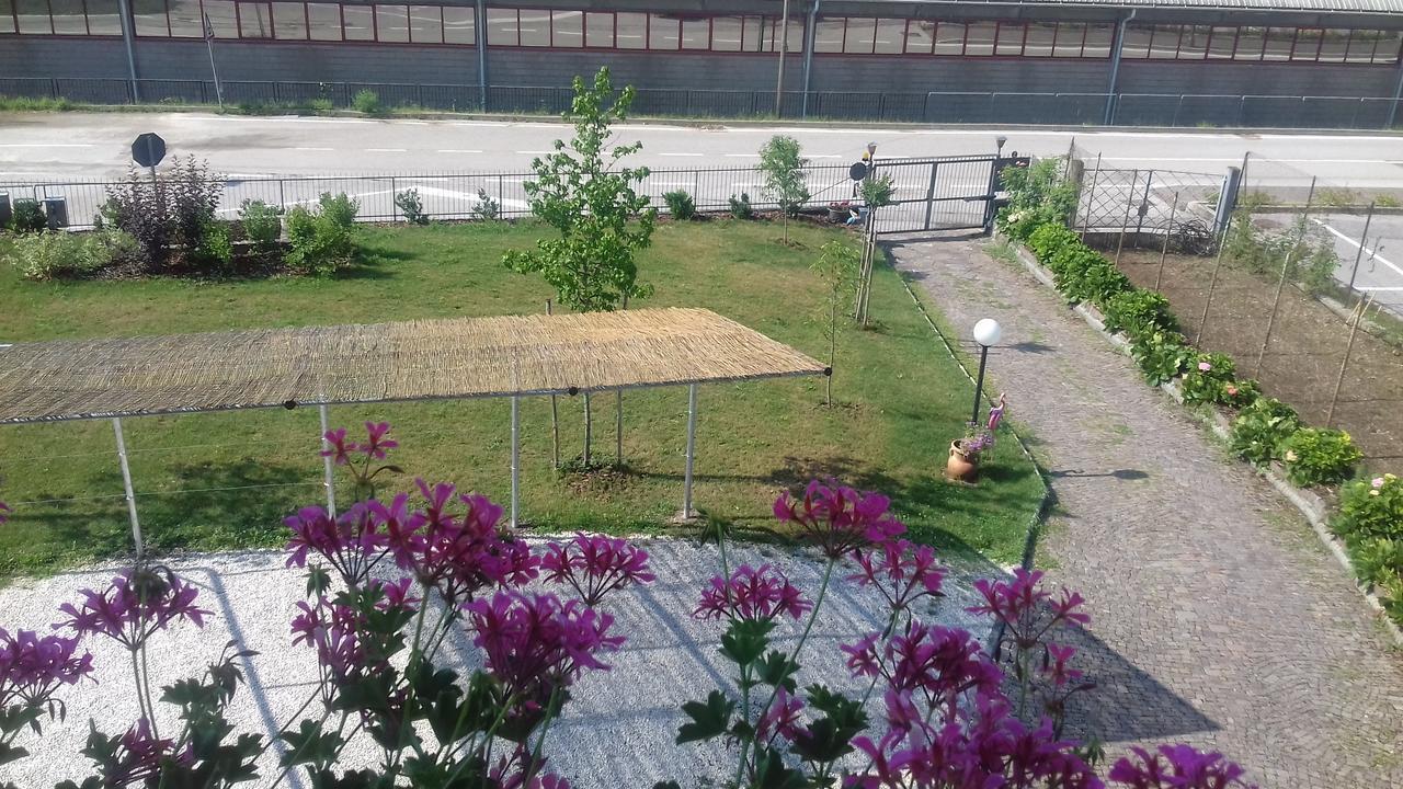 Bed and Breakfast Da Rosemarie Levico Terme Exterior foto